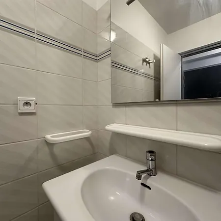 Appartamento Appt 4 Couchages - Lr250-d115